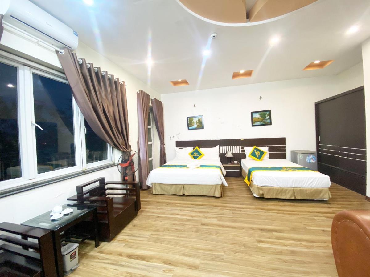Westlake Hotel Hn - By Bay Luxury — Photos 1